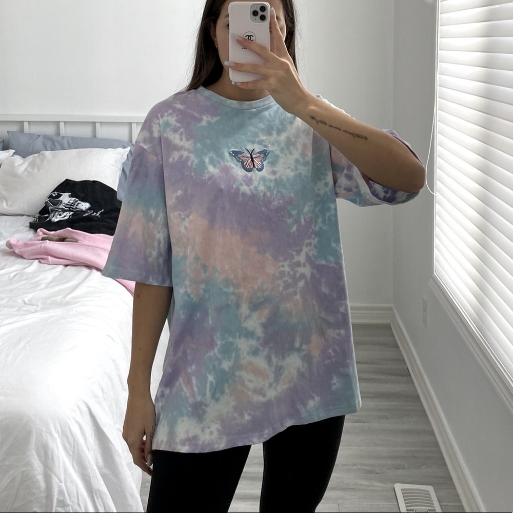 Oversized tee